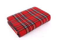 Rotes kampierendes Matten-wasserdichtes Picknick-Decken-Polyester-Schwamm-Material im Freien